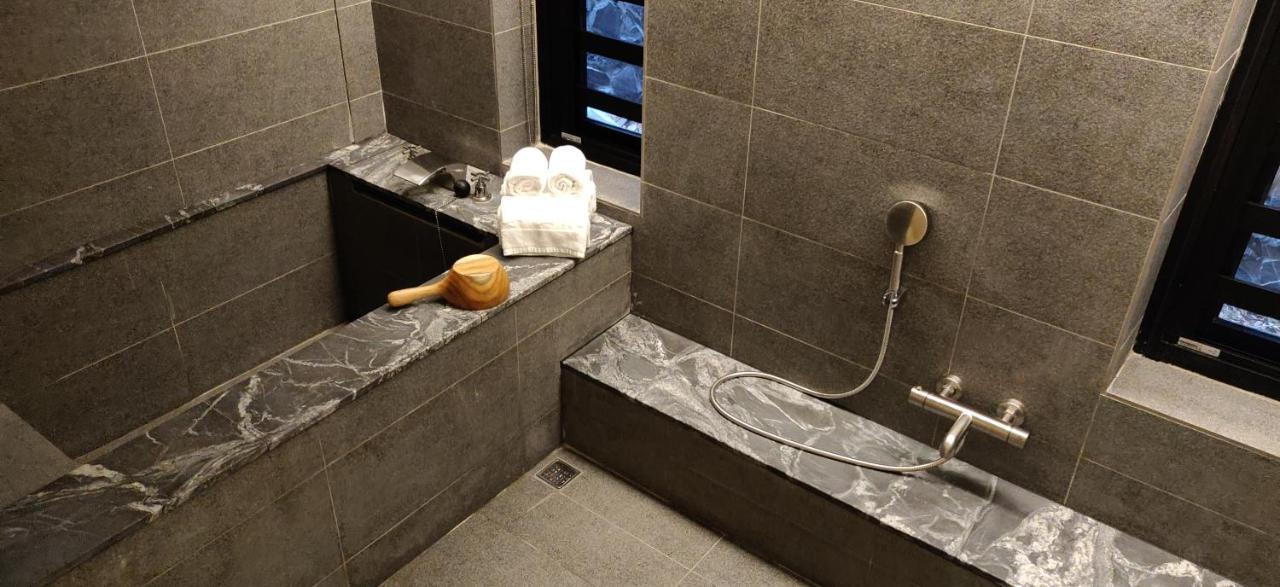 Water House Hotell Taipei Eksteriør bilde